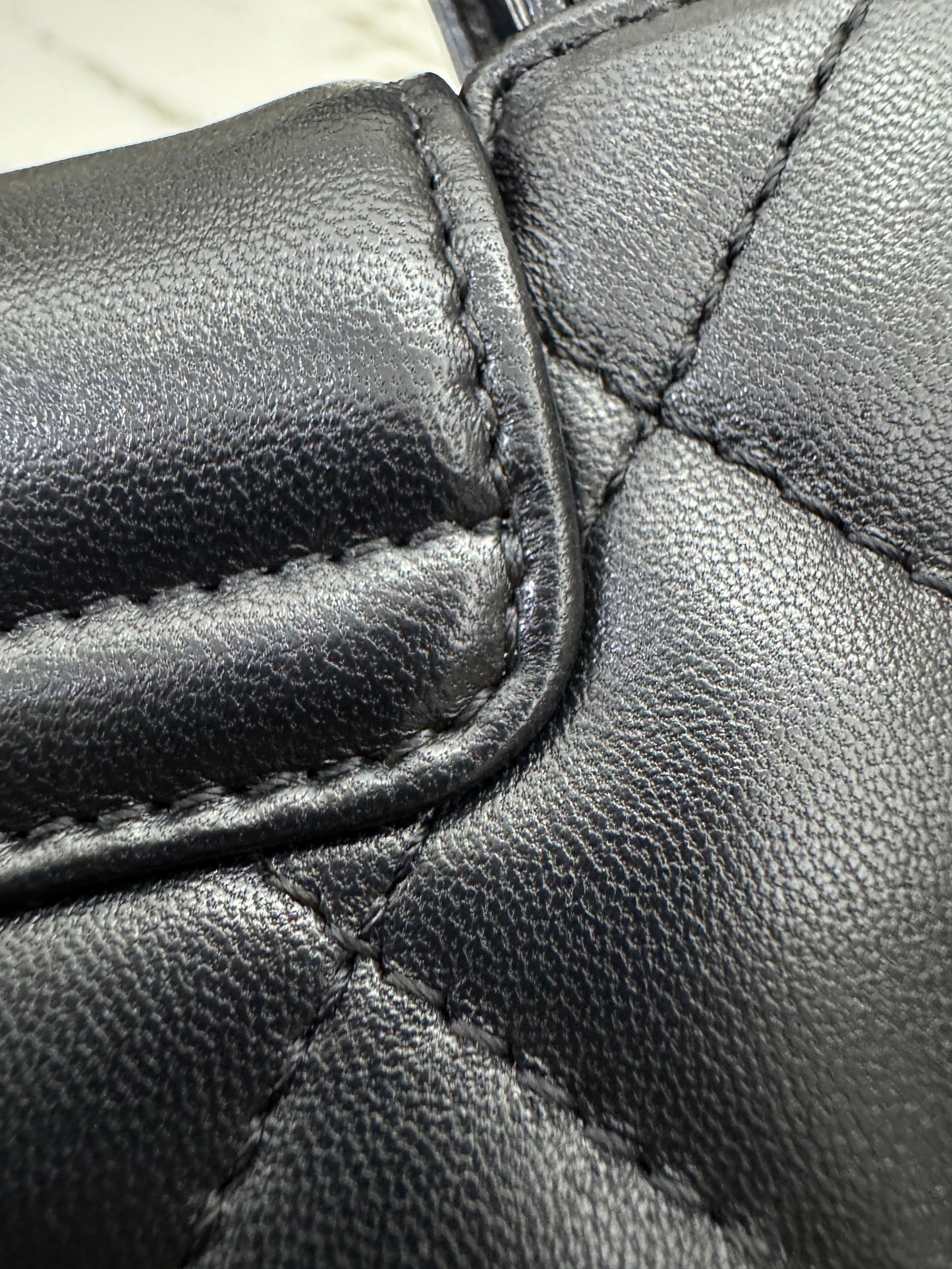 CHANEL Kelly 小羊皮 Lambskin