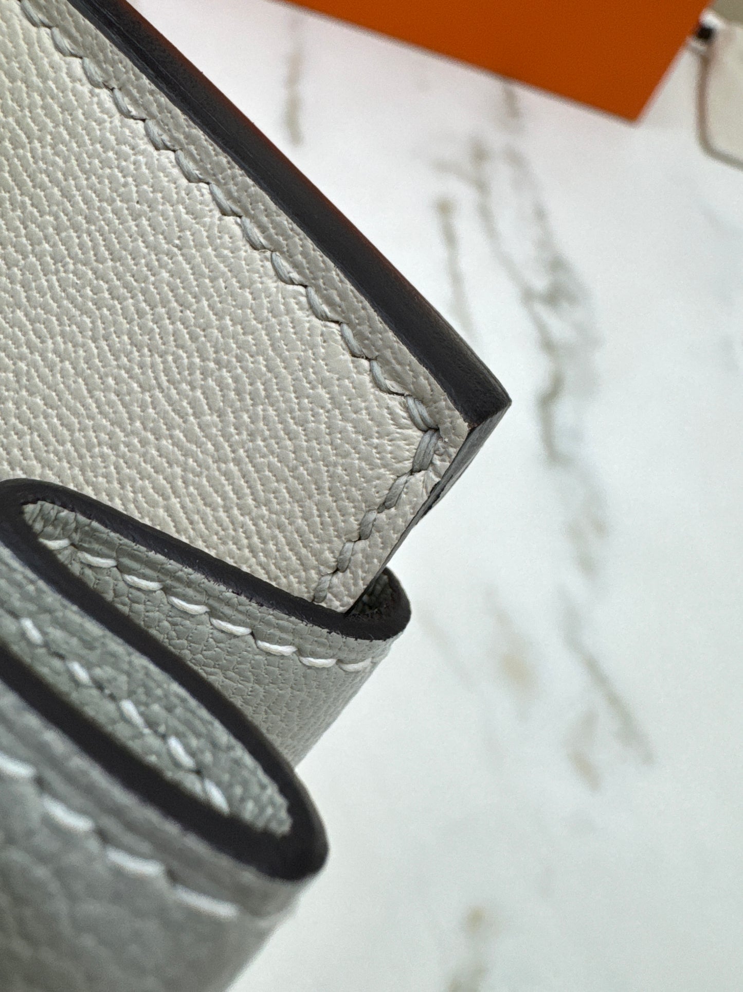 HERMES Birkin 25 SO 奶昔白拼珍珠灰 山羊皮 拉絲銀扣