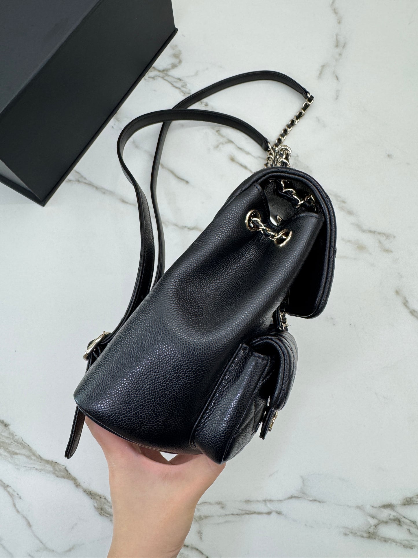 CHANEL 青蛙Duma 荔枝牛皮 Large