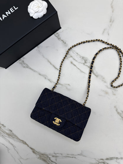 CHANEL 26P 深藍牛仔 Mini CF20