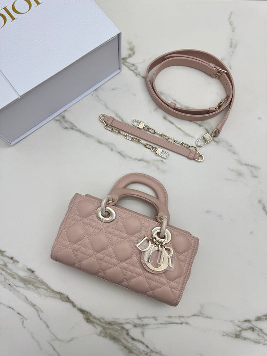 DIOR D-joy Small 胭脂粉 Powder Pink