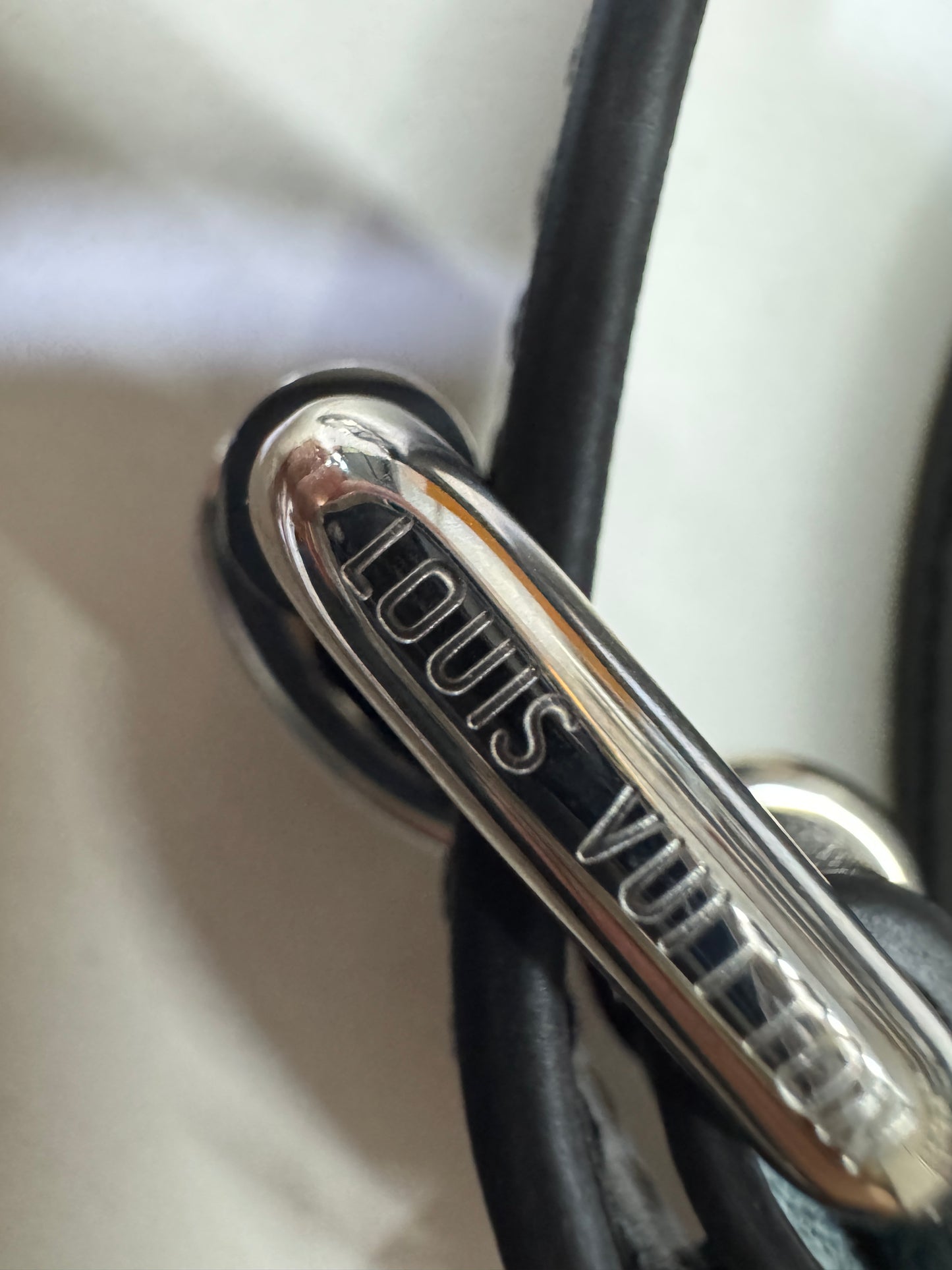 LV Side Trunk MM 黑色皮款