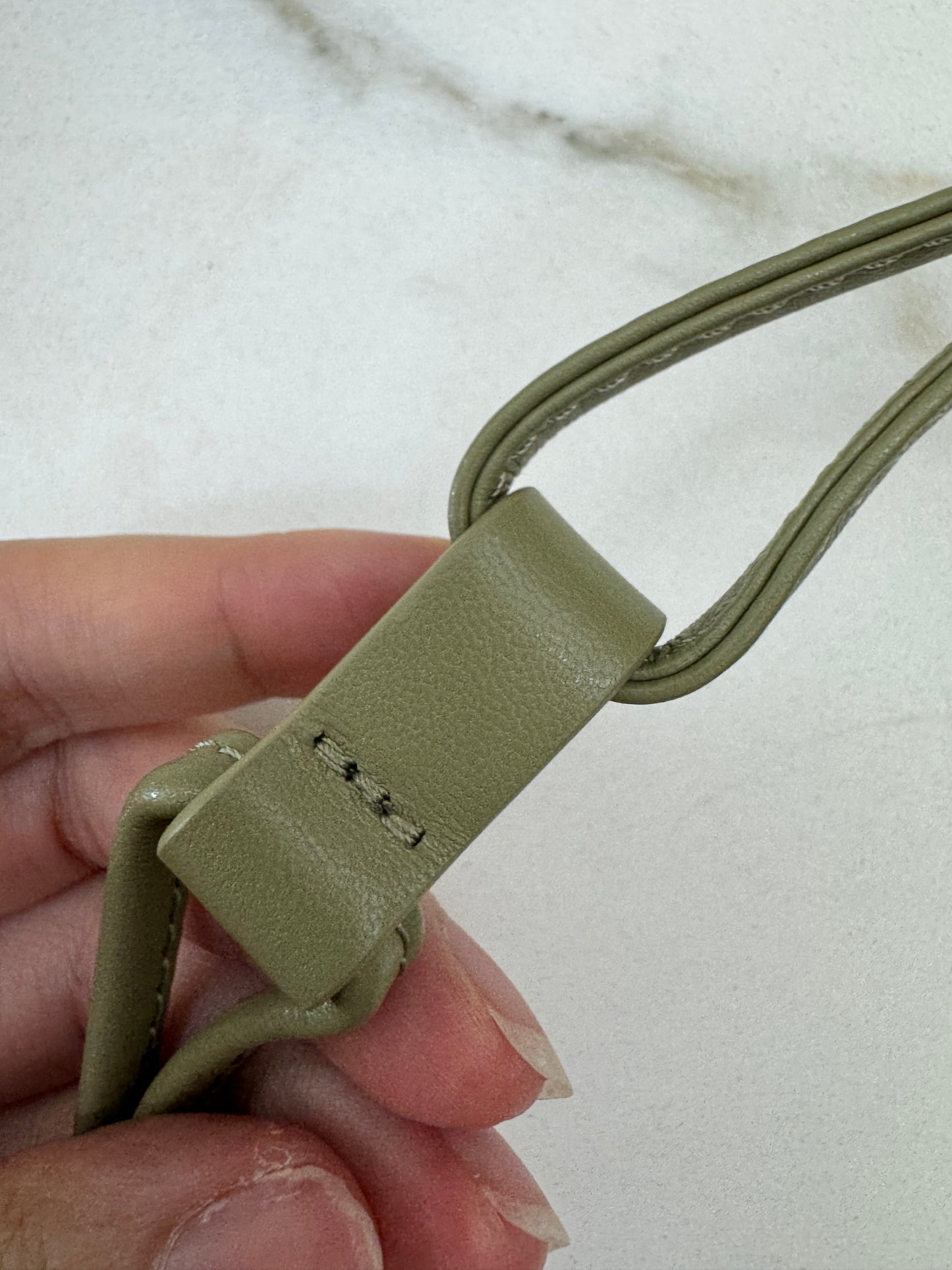 BV Dust Bag Medium 洞石綠 Travertine