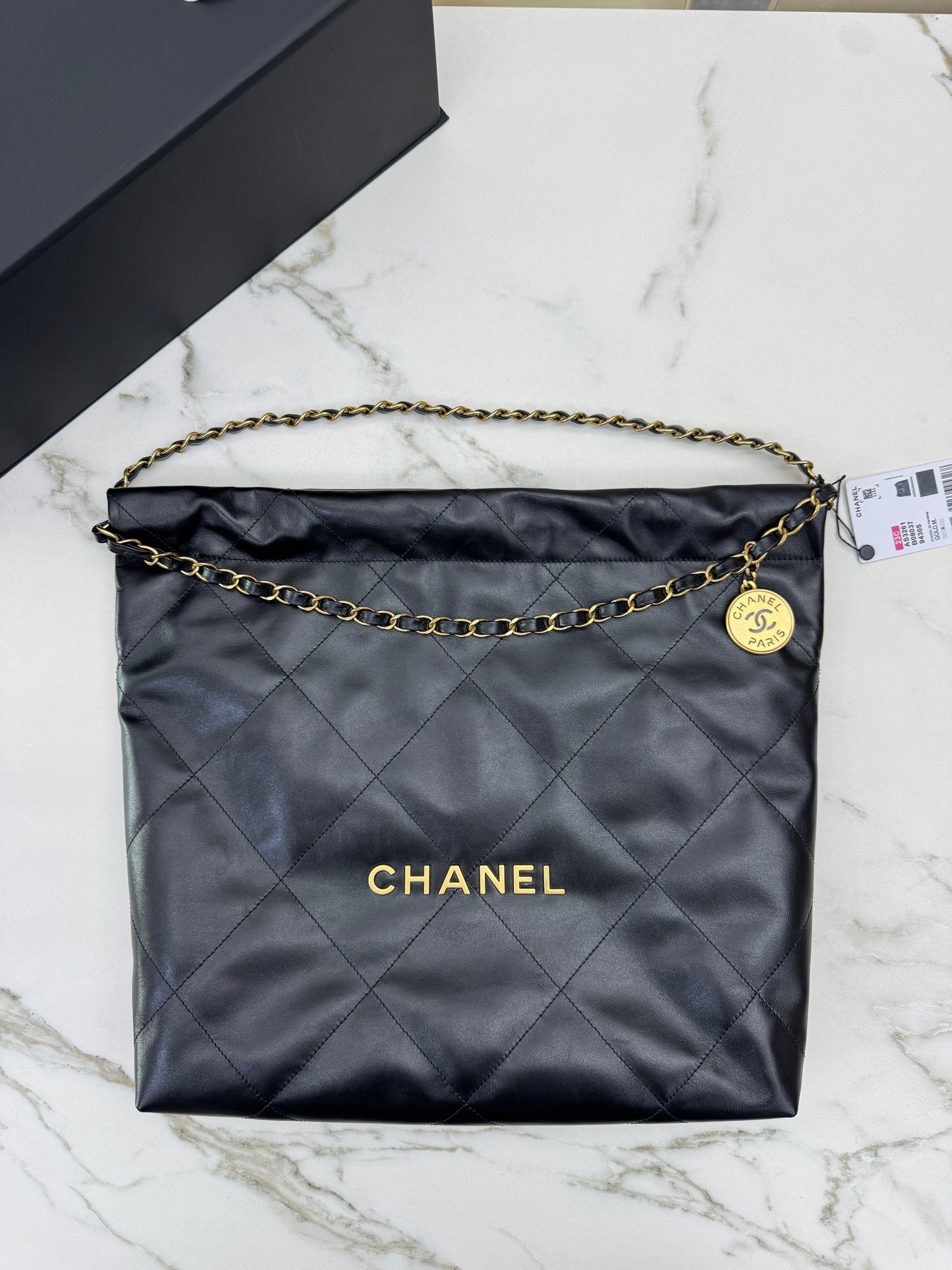 CHANEL 22Bag Medium 黑金