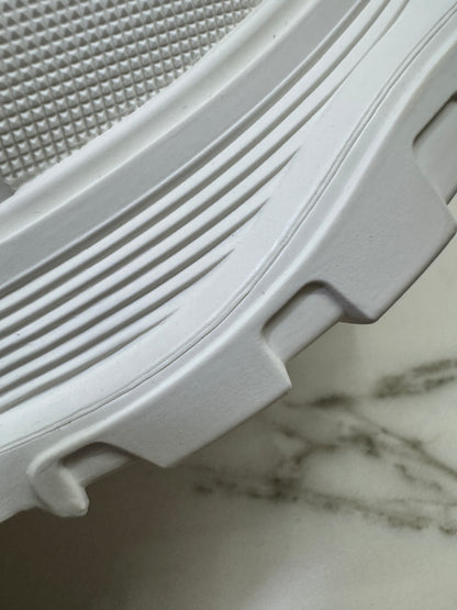 McQUEEN Tread Slick Canvas