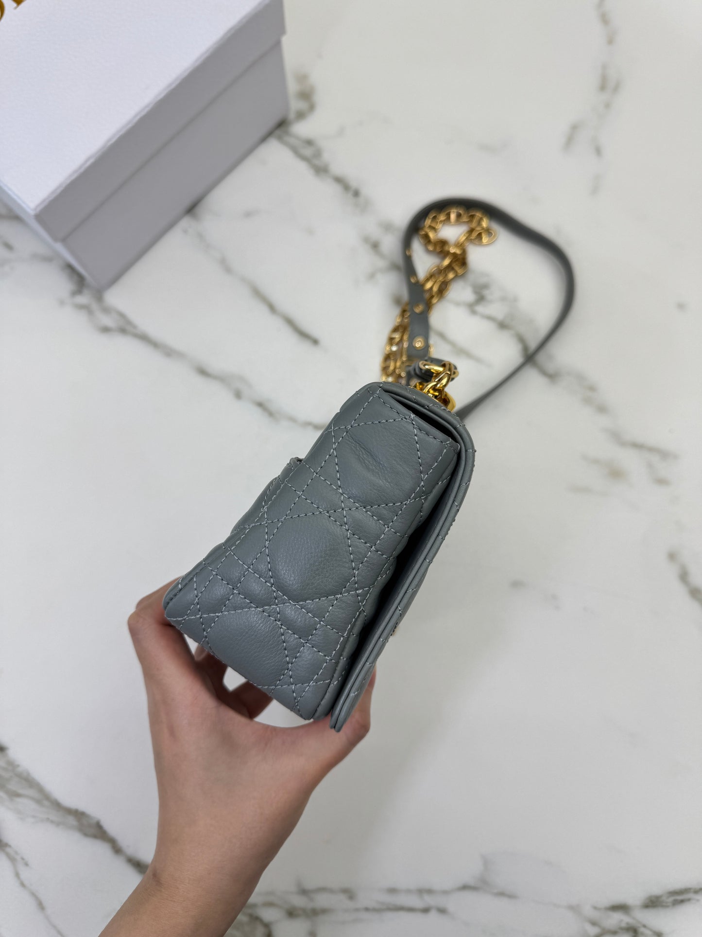 DIOR Caro Small 石灰色