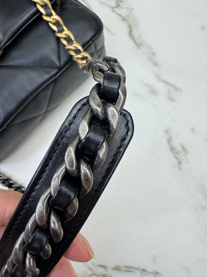 CHANEL 19Bag 黑金 Small