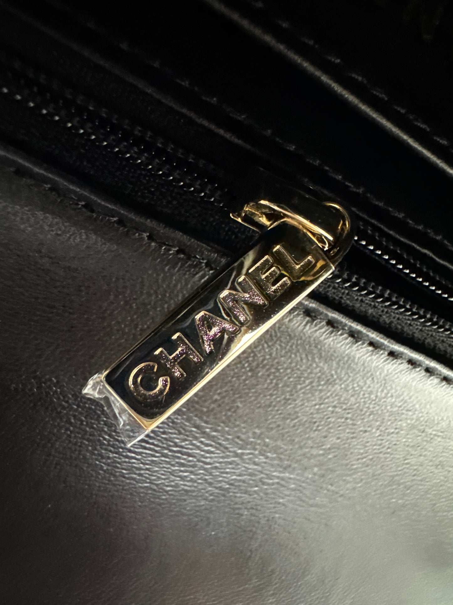 CHANEL Mini CF Handle 黑色羊皮淺金扣 Black Lambskin with GHE