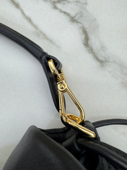 FENDI Mamma Baguette 黑色 Medium