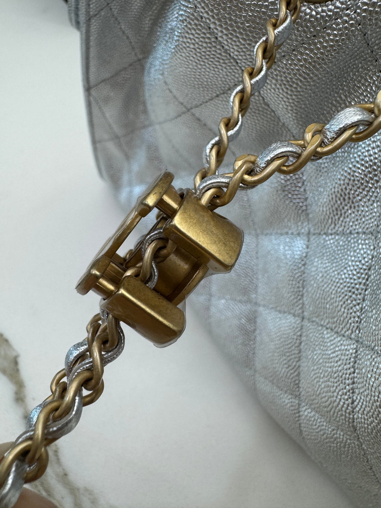 CHANEL 25Bag Small 銀色荔枝皮
