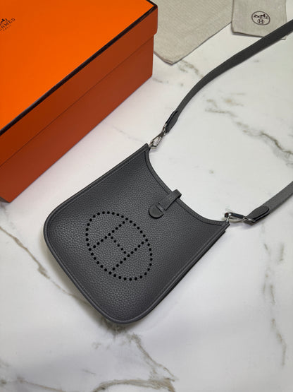 HERMES Mini Evelyn 積雨雲灰 0L Gris Meyer TC 銀扣PHW