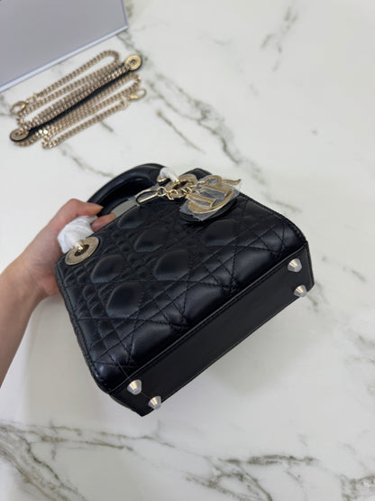 DIOR Mini Lady Dior 黑色羊皮