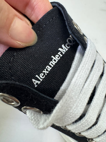 McQUEEN Tread Slick Canvas