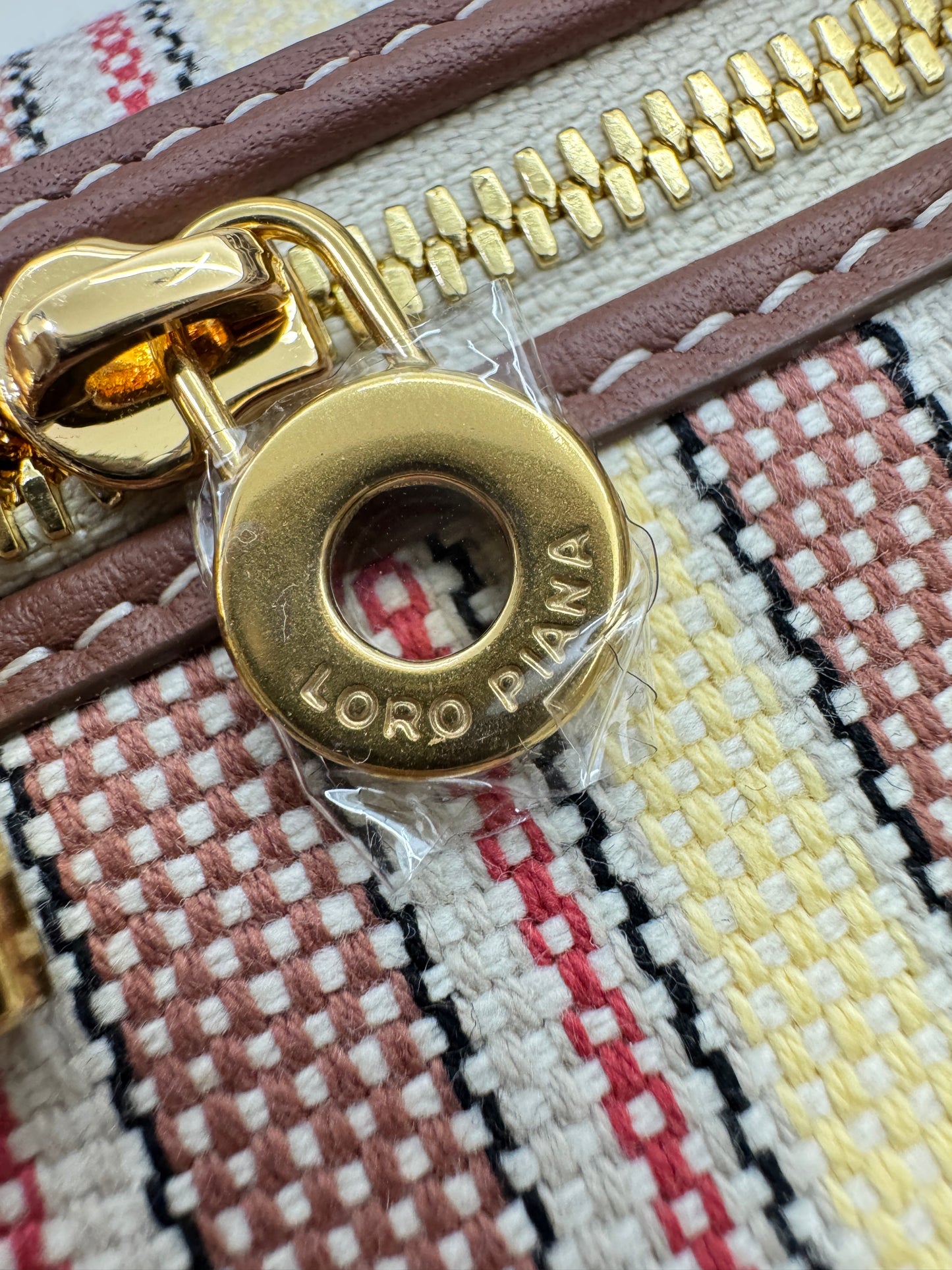 LORO PIANA Extra Pocket 19 帆布