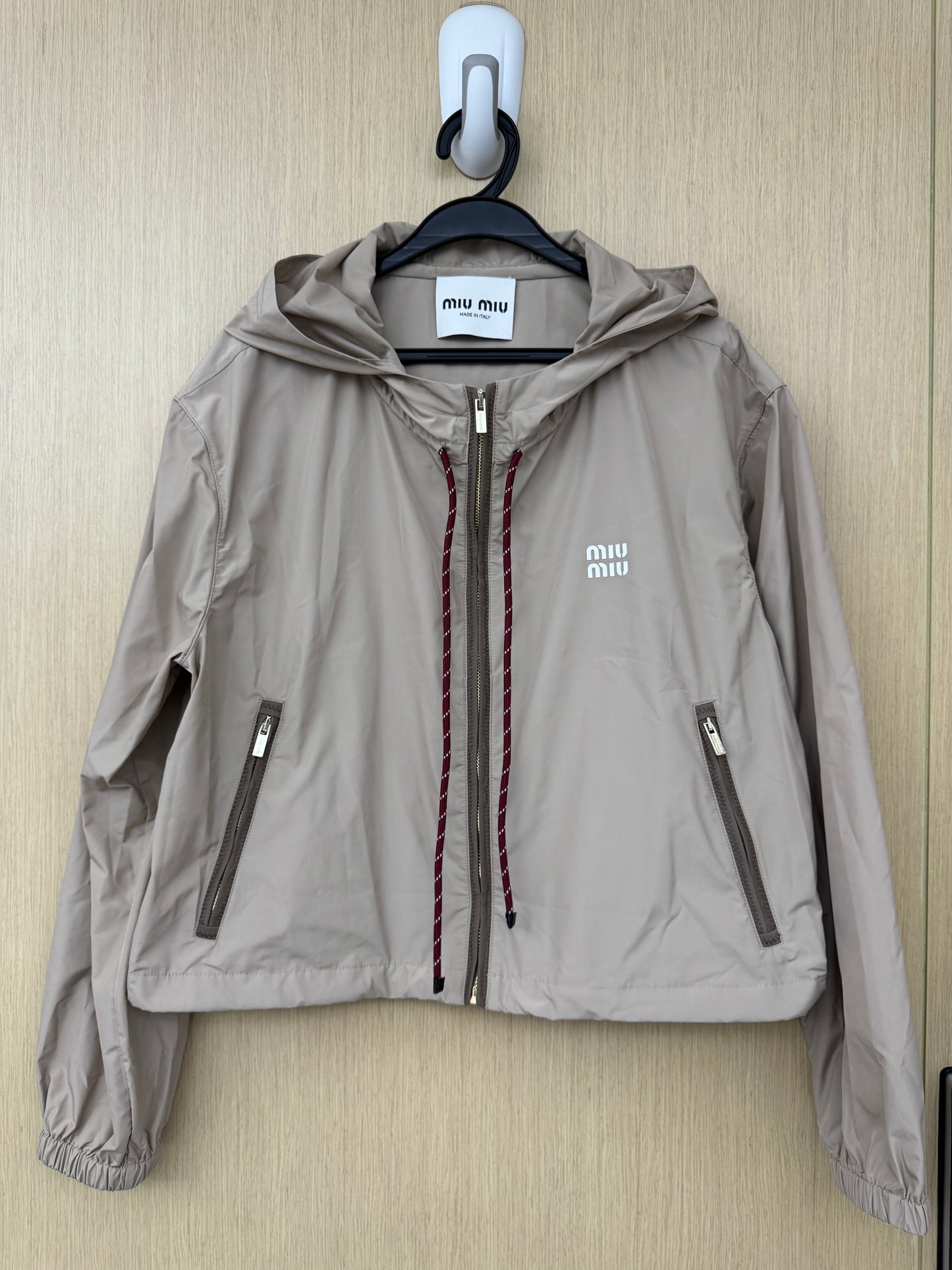 MIU MIU 淺卡其色短款風衣