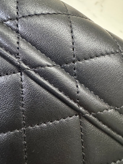 CHANEL Duma 胎牛皮 黑色 Small