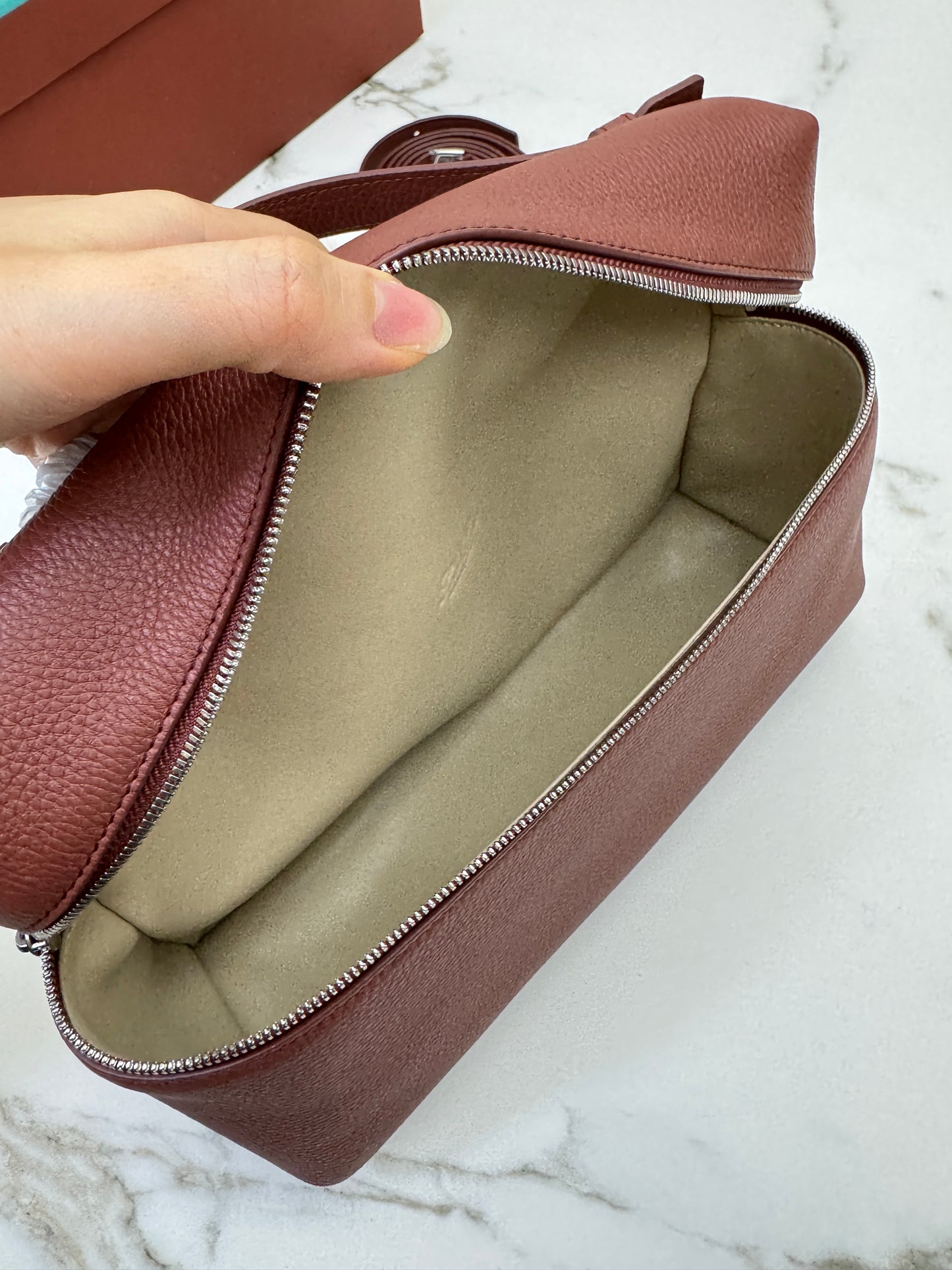 LORO PIANA Extra Pocket 27 Kummel