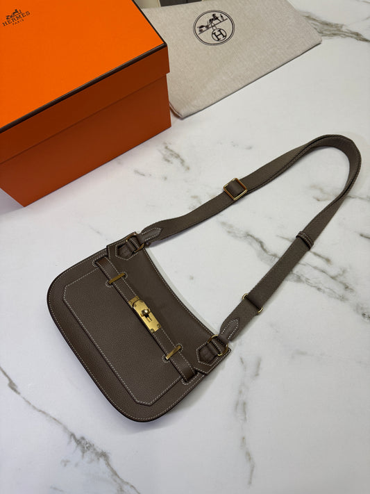 HERMES Jypsiere Mini 大象灰 金扣 evercolor 18 etoupe GHW