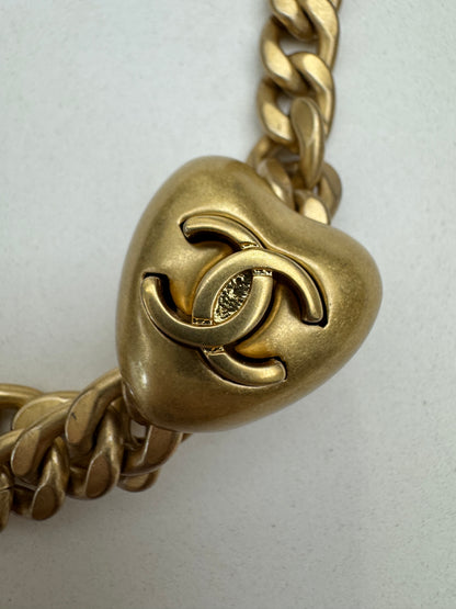 CHANEL 25P 愛心金球羊皮 黑色