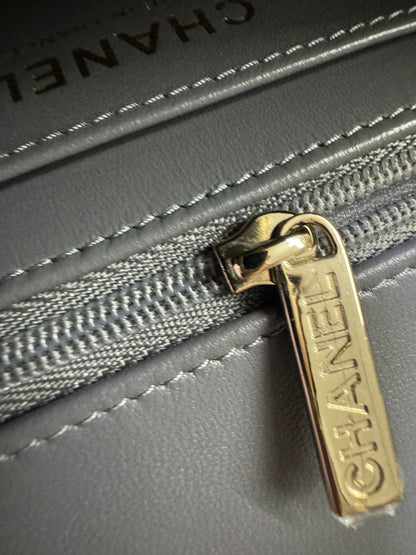CHANEL 23K Mini CF with Top Handle 手柄CF 深灰色羊皮