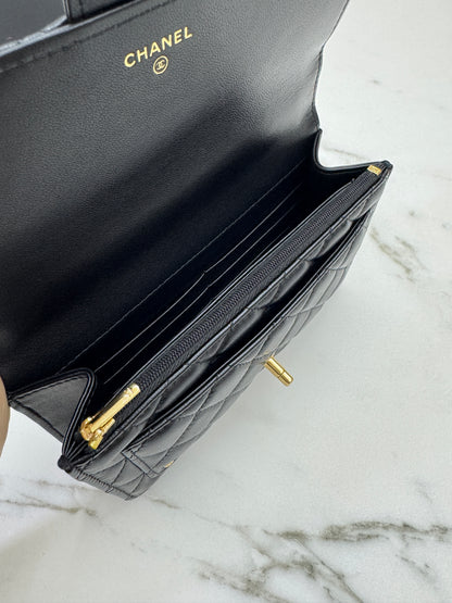 CHANEL 25B 手柄郵差 Wallet on Chain