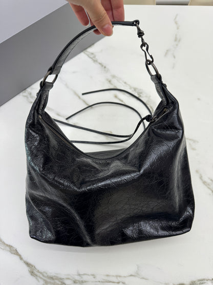 BALENCIAGA Le City Hobo 黑色油蠟皮