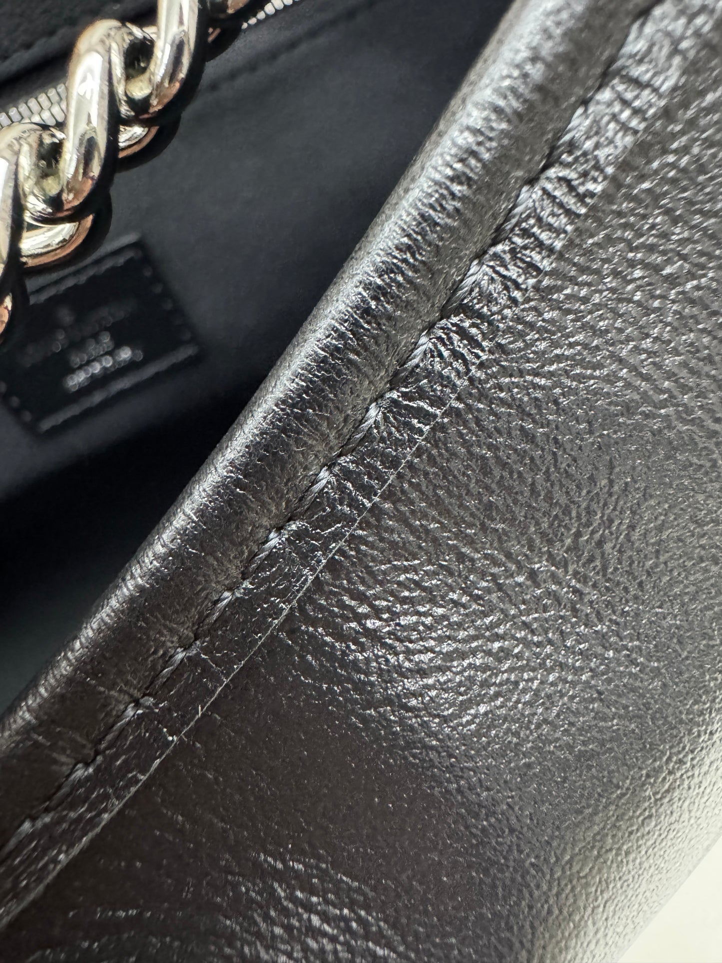 LV Carryall Cargo Vibe PM Black