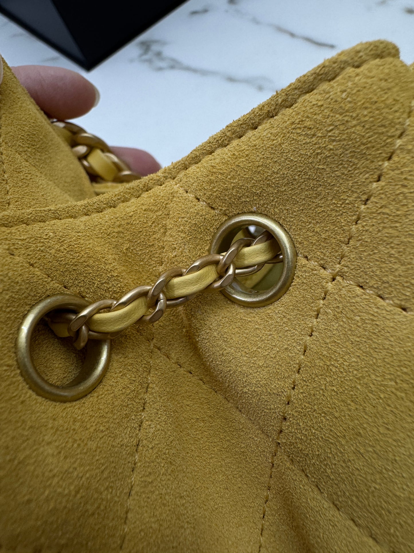 CHANEL Mini 25Bag 麂皮黃色