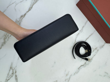 LORO PIANA Extra Pocket 19 黑金