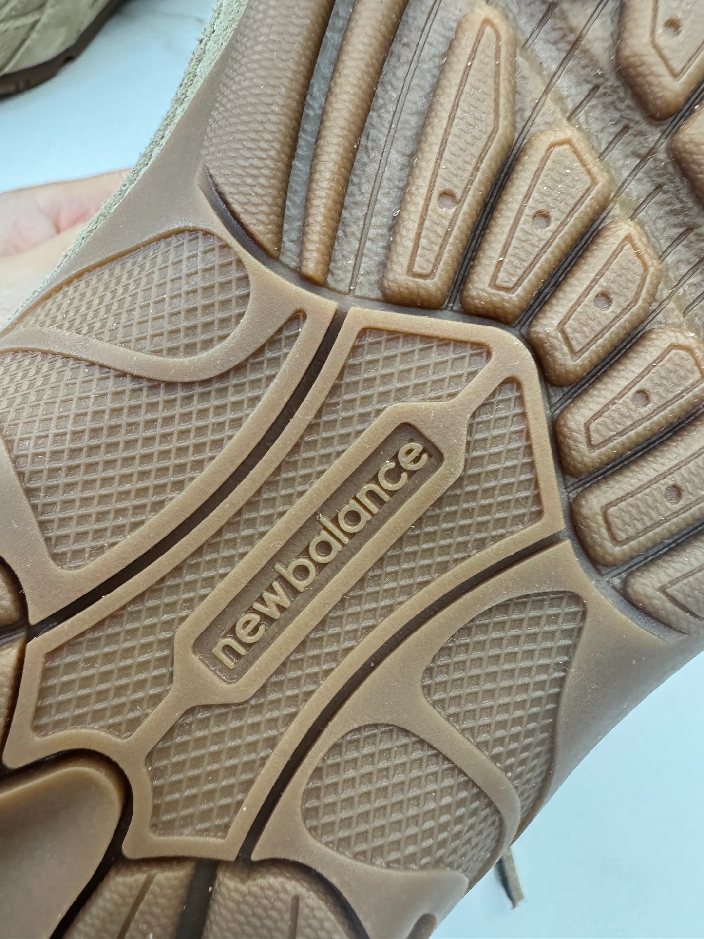 MIU MIU X NB 530 卡其淺棕色運動鞋