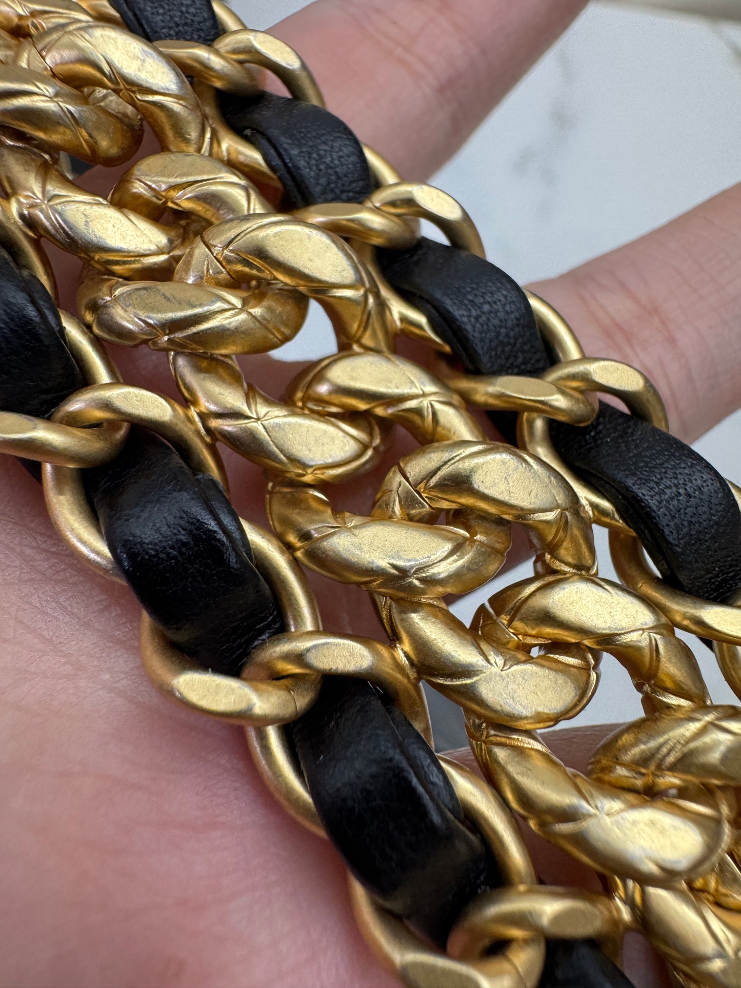 CHANEL 25P Hobo Small