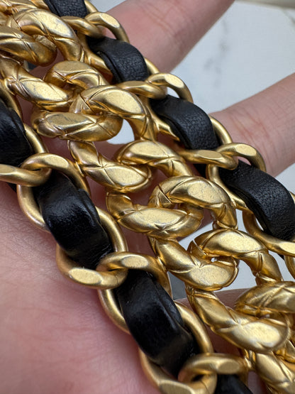 CHANEL 25P Hobo Small