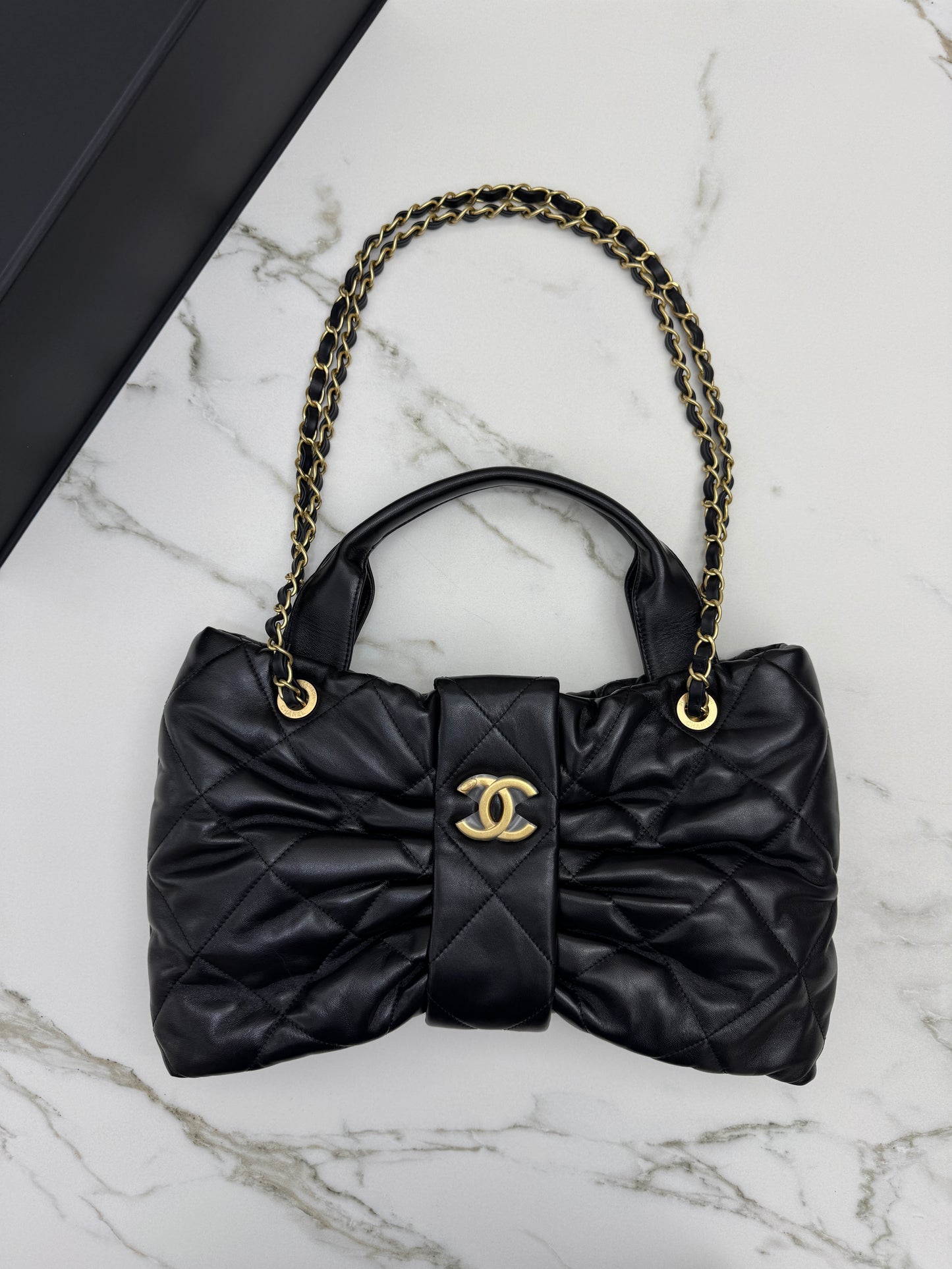 CHANEL 25K 蝴蝶包 綿羊皮 Medium