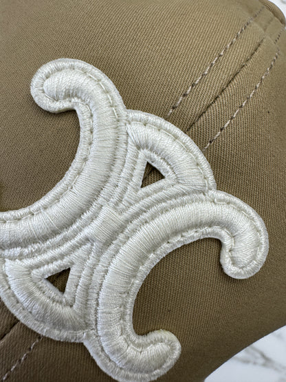 CELINE 凱旋門鴨舌帽 卡其色