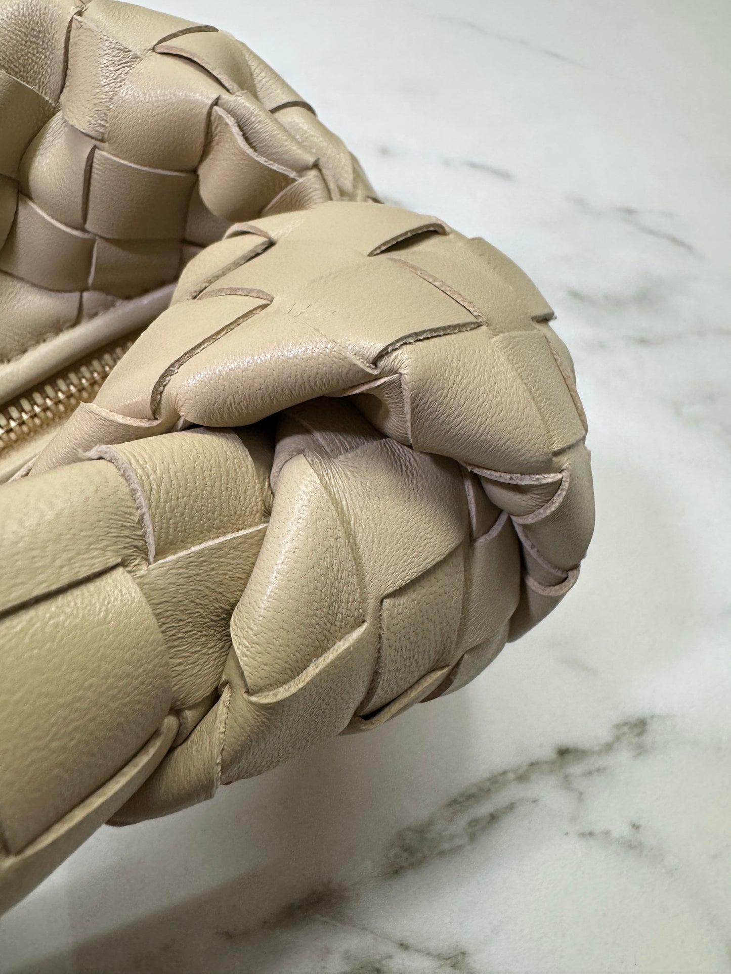 BV Mini Jodie 燕麥色 Porridge