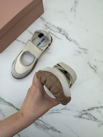 MIU MIU Tyre 魔術貼瑪麗珍運動鞋￼