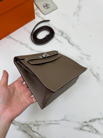 HERMES Kelly Danse 大象灰銀扣 Etoupe PHW