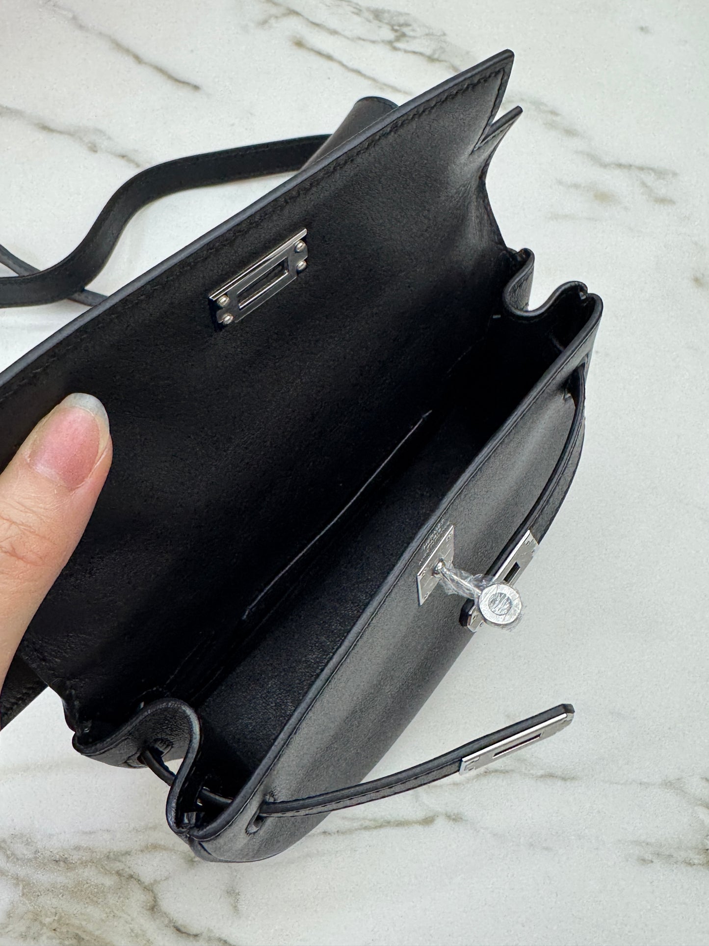 HERMES Kelly Moove 黑銀 Swift Noir PHW