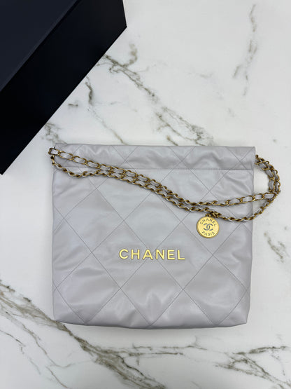 CHANEL 22Bag Small 25S淺灰色