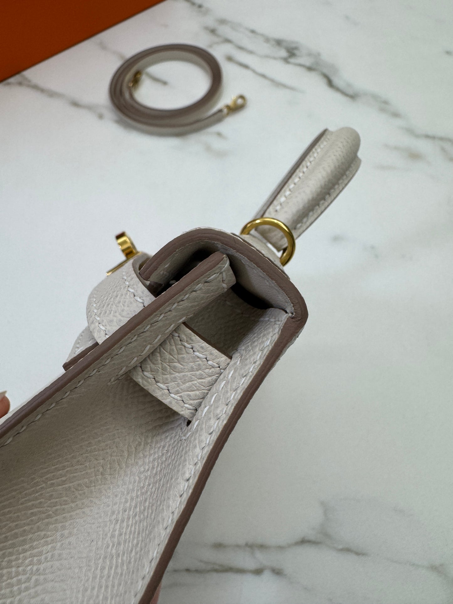 HERMES Mini Kelly II 奶昔白金扣 Epsom GHW