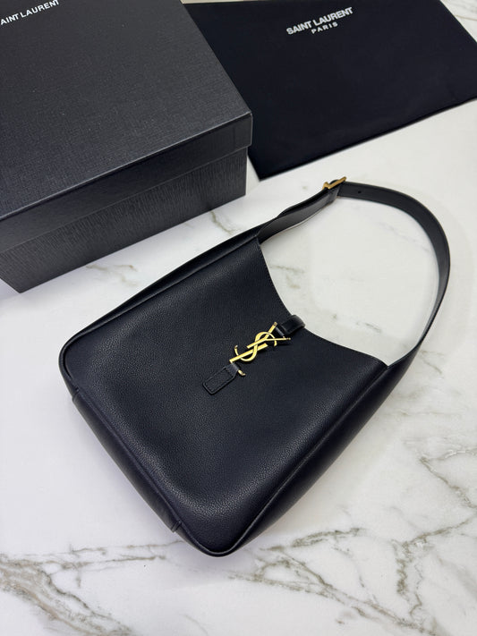 YSL LE 5 A 7 Hobo Small Black