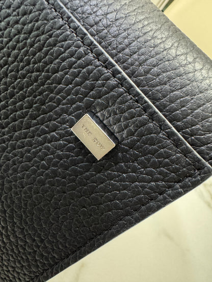 THE ROW Marguax 12 黑銀荔枝紋