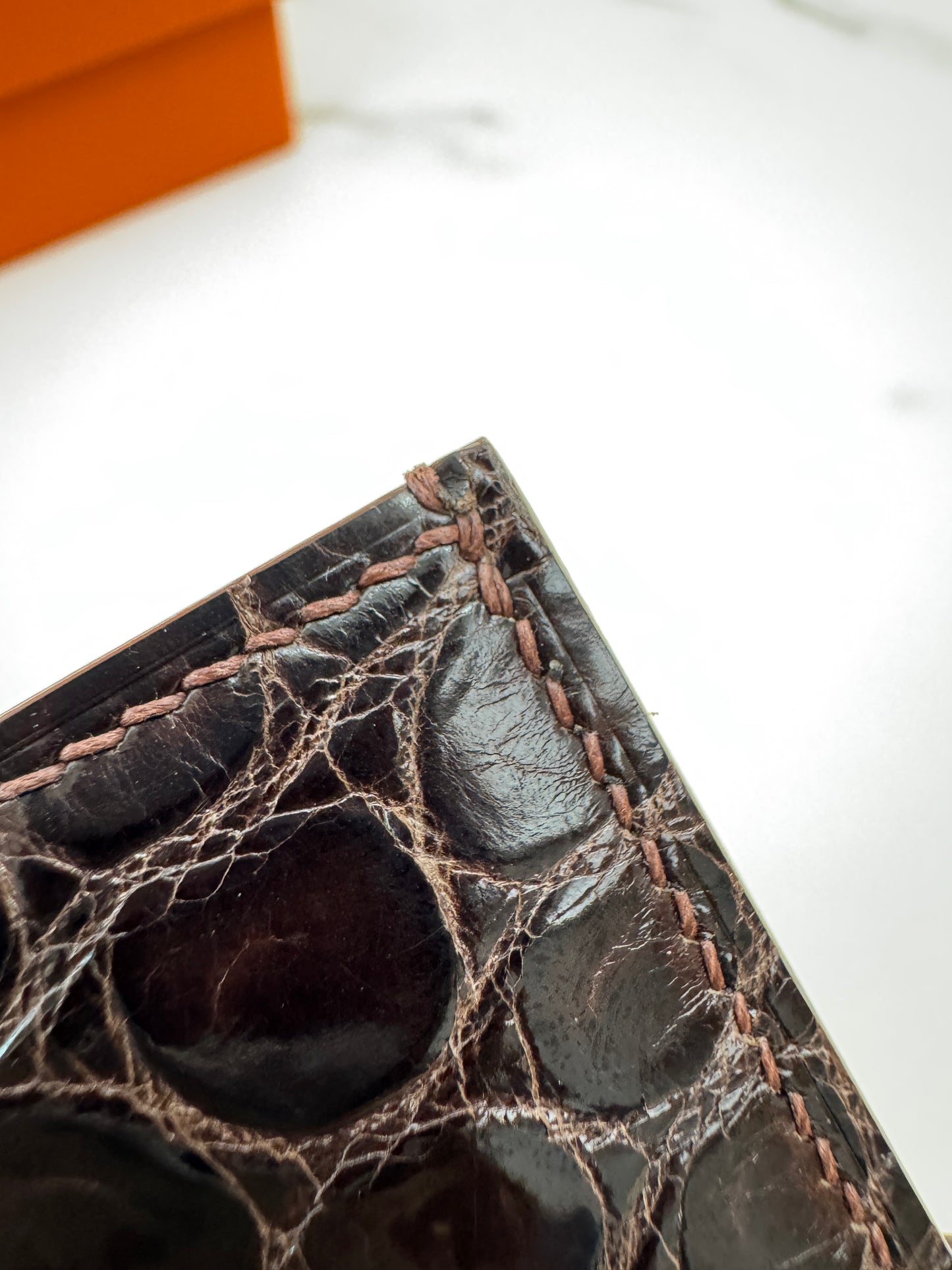 HERMES Bearn Wallet 亮面灣鱷 巧克力色 金扣 Porosus Crocodile Chocolate GHW
