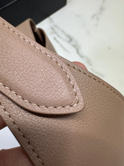 YSL LE 5 A7 Hobo 奶茶色 Small