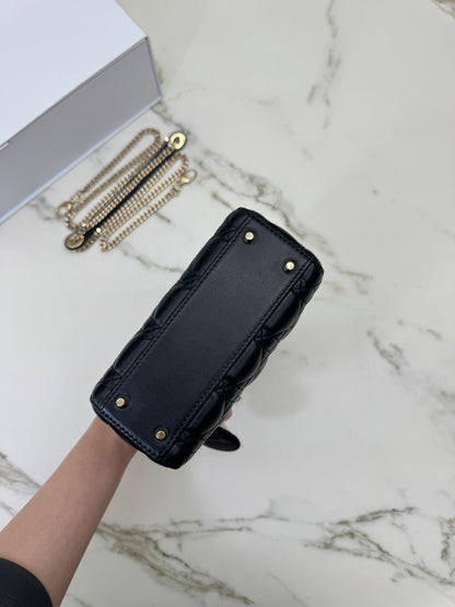 DIOR Mini Lady Dior 黑色羊皮