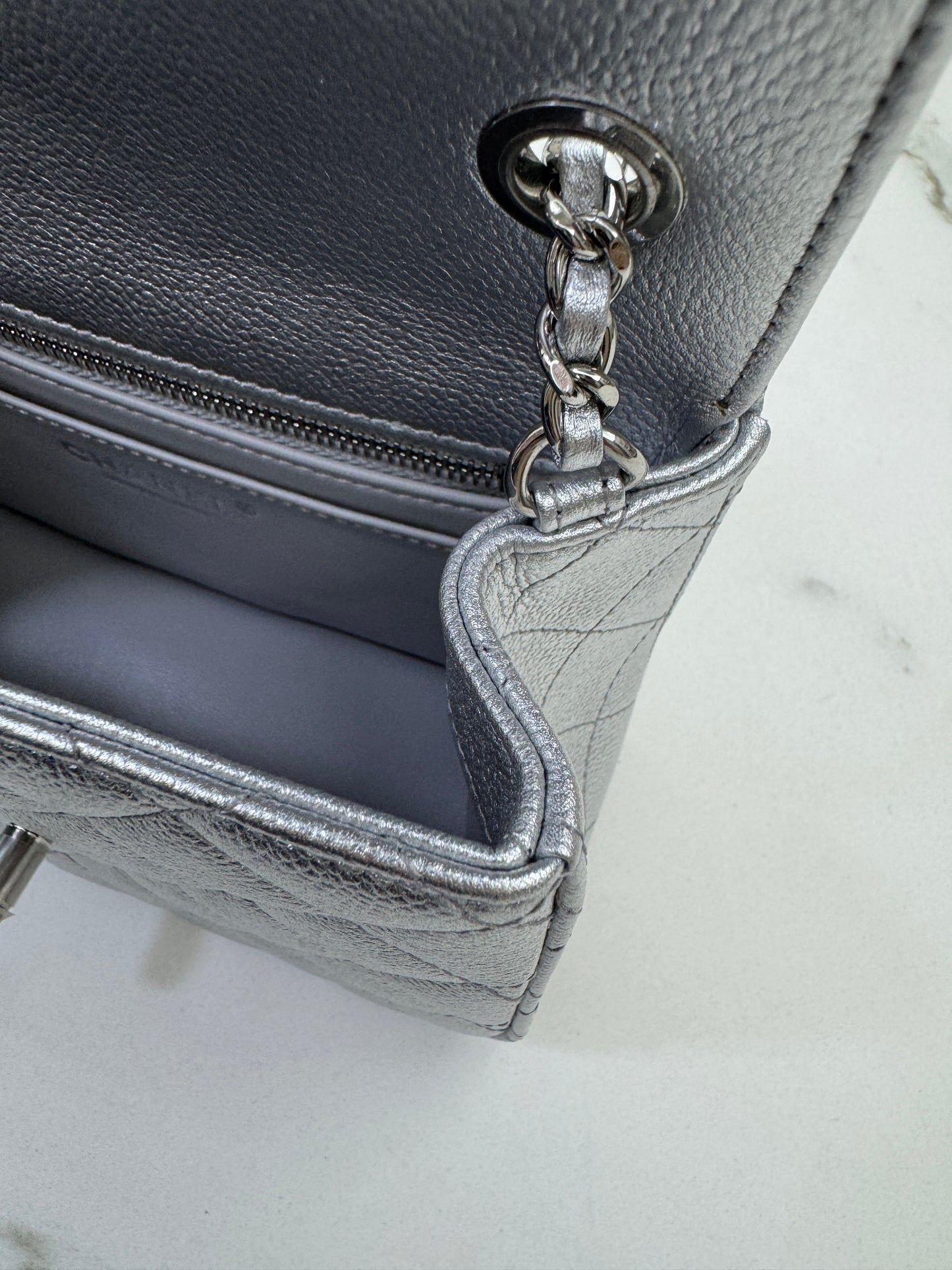 CHANEL 25B調節扣 銀色方胖子 Mini CF Square Caviar Calfskin