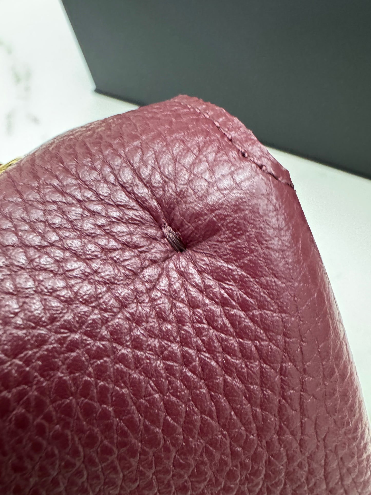 CHANEL 26S Maxi Flap Bag Small 酒紅色金扣 Burgundy GHW