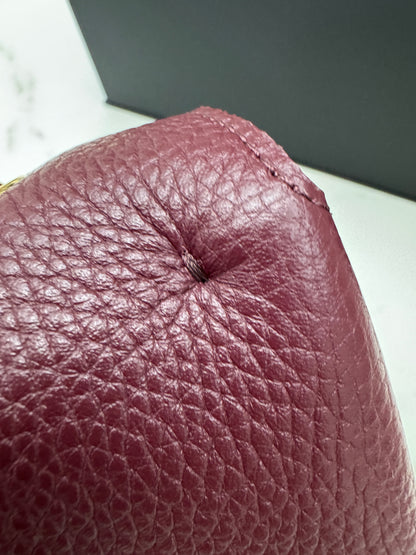 CHANEL 26S Maxi Flap Bag Small 酒紅色金扣 Burgundy GHW