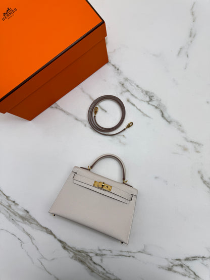 HERMES Mini Kelly II 奶昔白金扣 Epsom GHW
