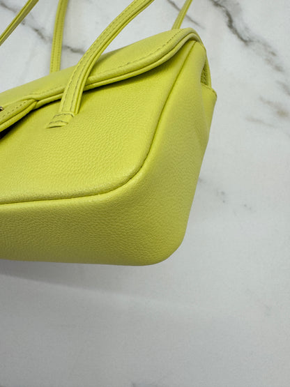 CHANEL Mini Preppy Coco 黃色